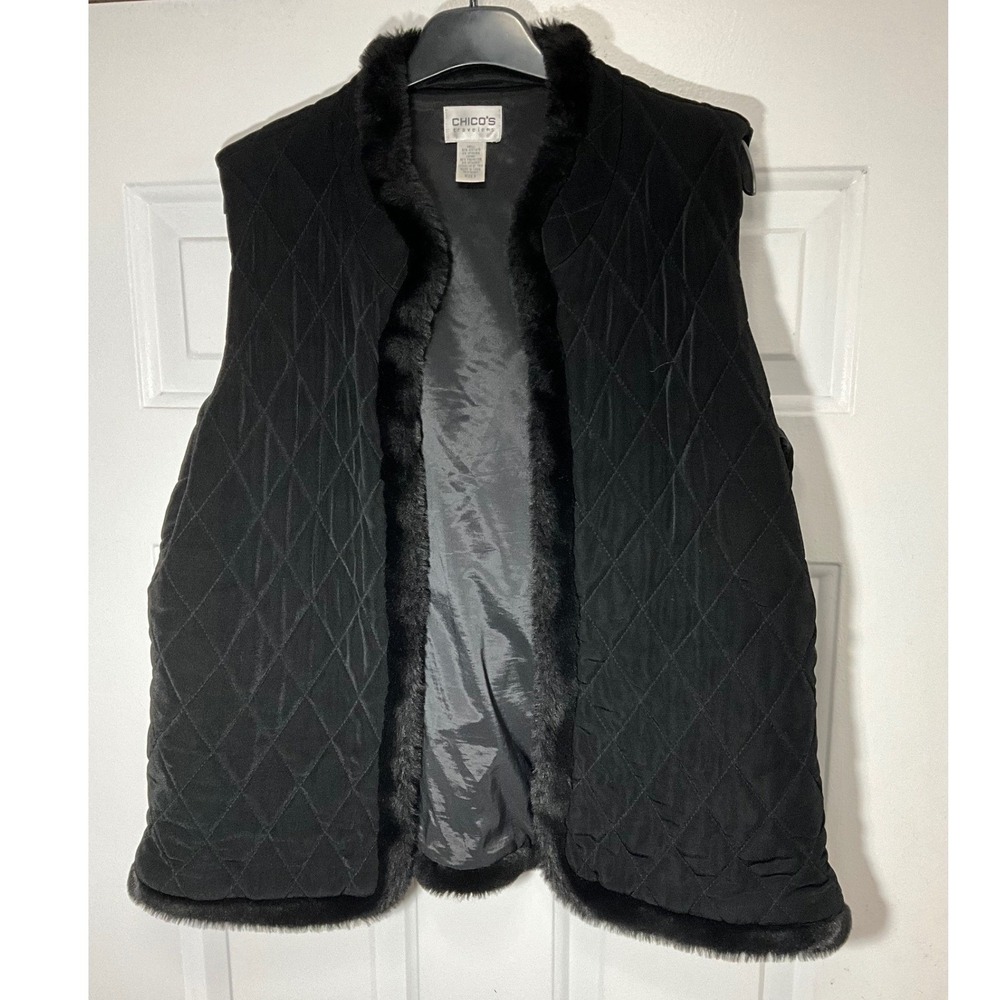 Chicos Travelers Black Quilted Faux Fur Trim Open Front Vest Size 2 Large